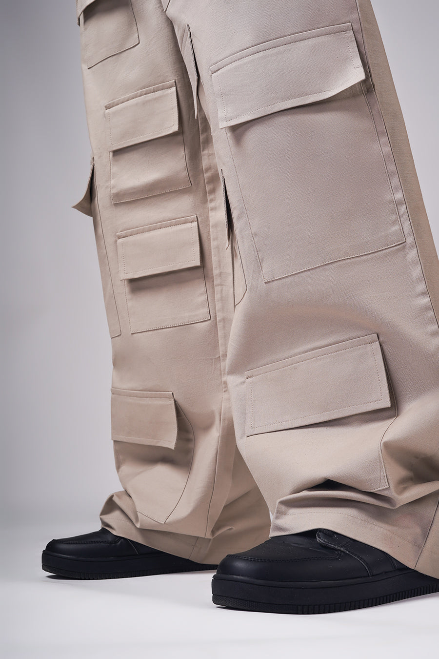 STACKED CARGOS
