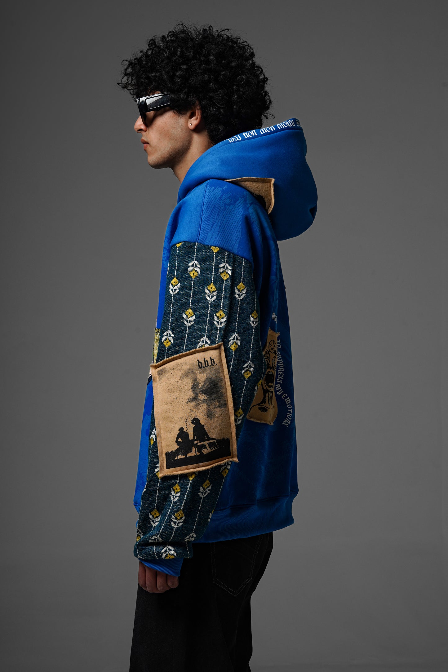MASCULINE HOODIE