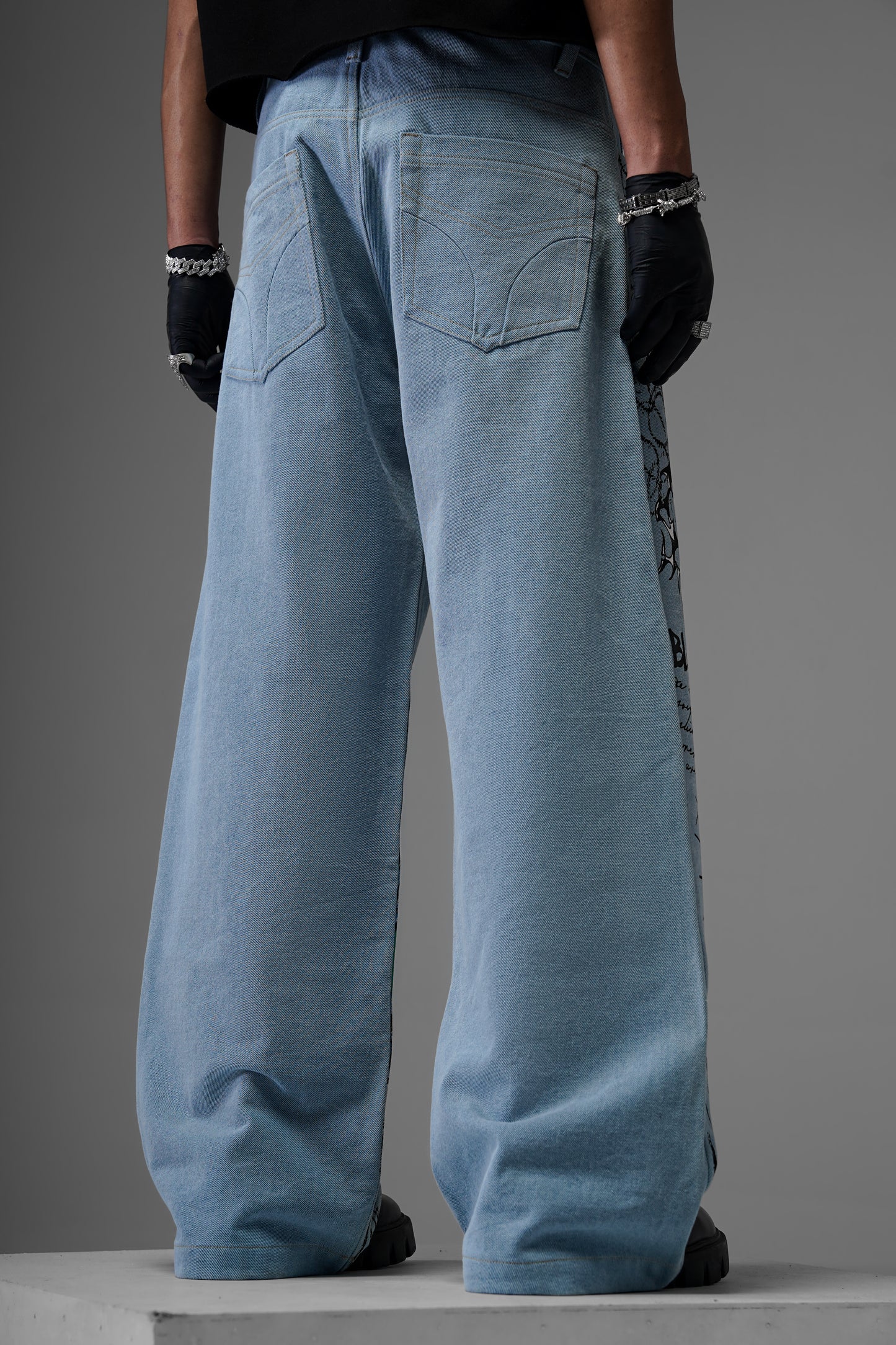MYSTIC FLAME DENIM