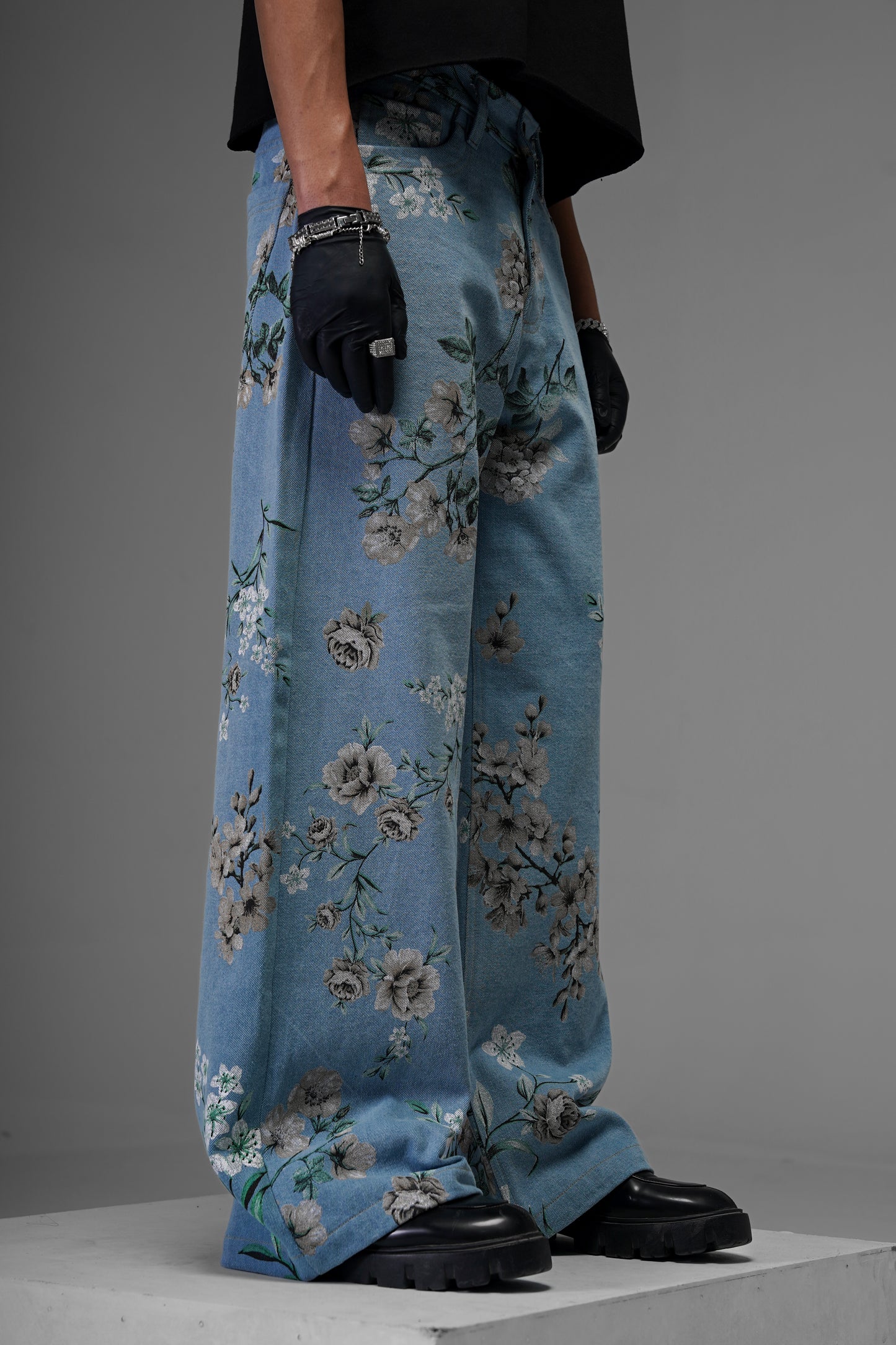 FLORAL DREAM DENIM