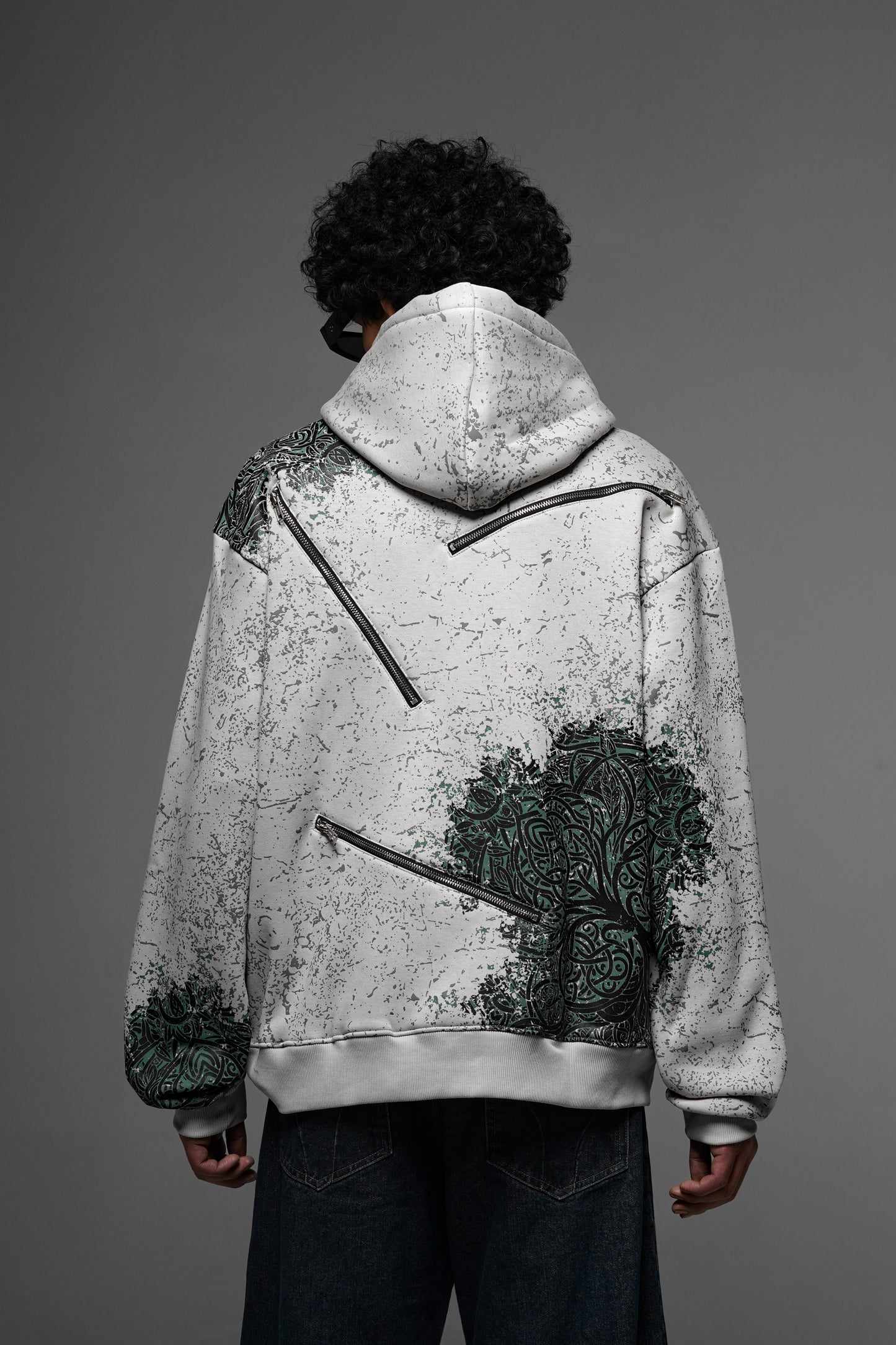 OPEN MIND HOODIE