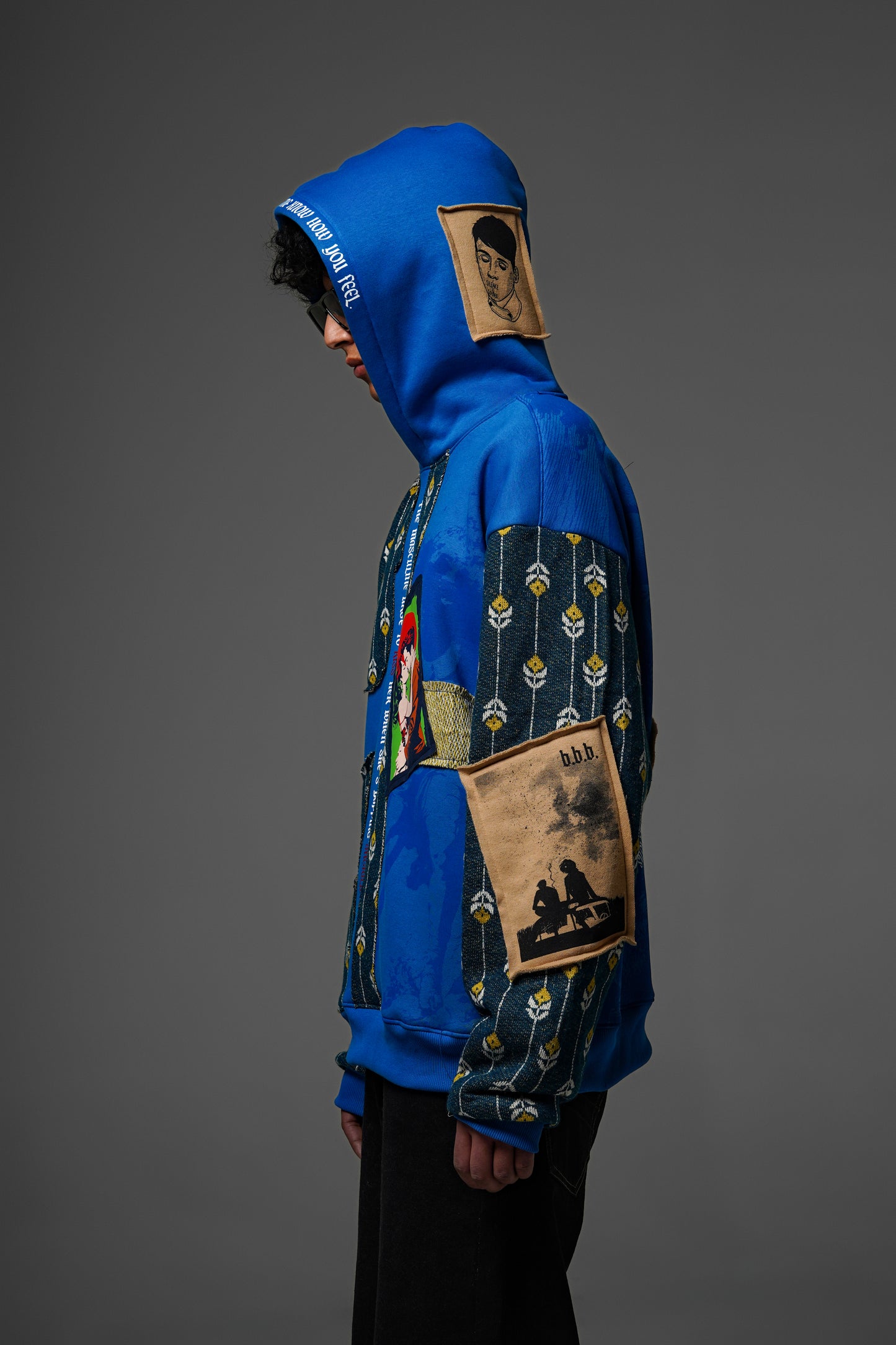 MASCULINE HOODIE