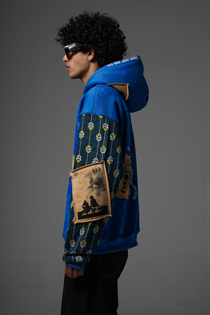 MASCULINE HOODIE